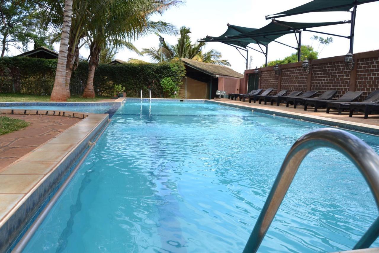 Impala Safari Lodge Voi Exterior foto